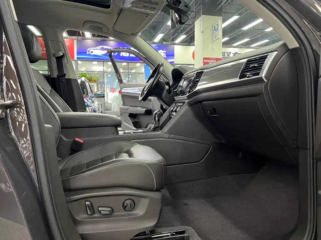Volkswagen Teramont 2019 — фото 23