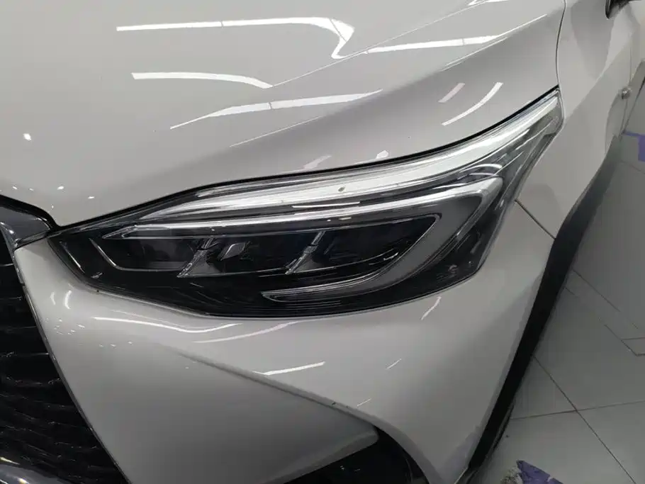 Toyota Yaris L 2023