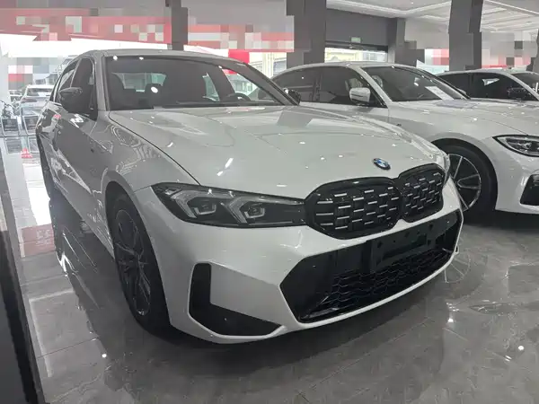 BMW 3 Series 2023