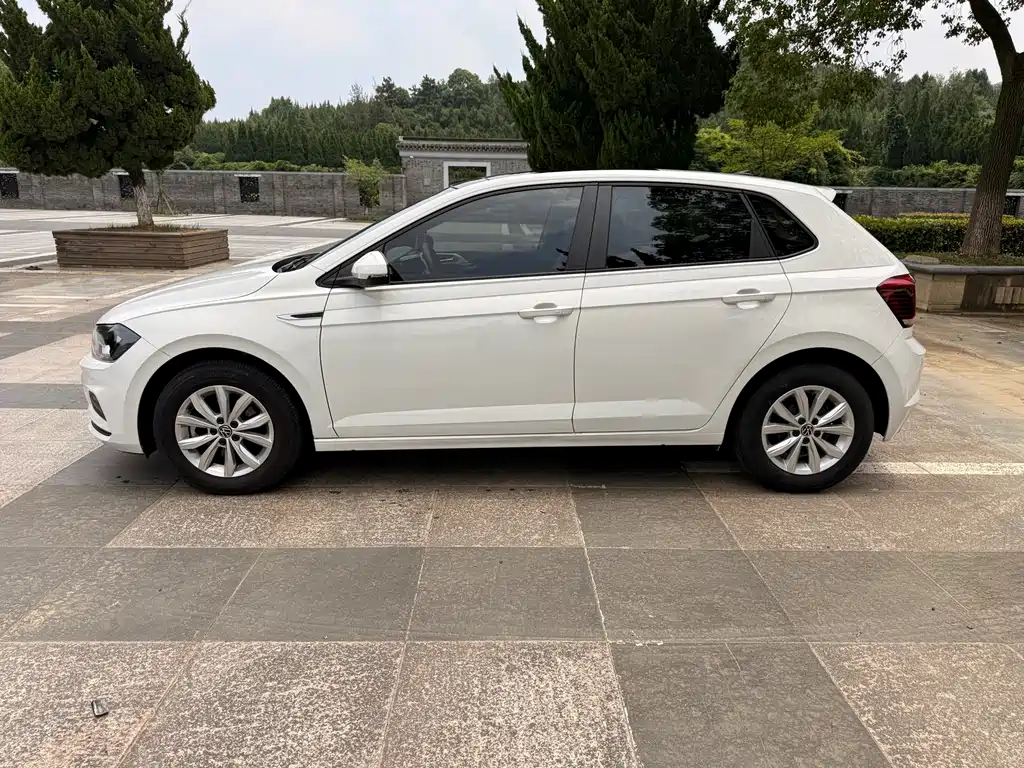 Volkswagen Polo 2022