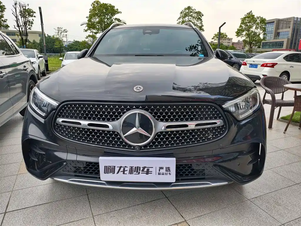 Mercedes-Benz GLC 2024