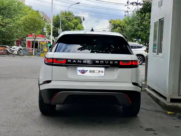 Land Rover Range Rover Velar 2022