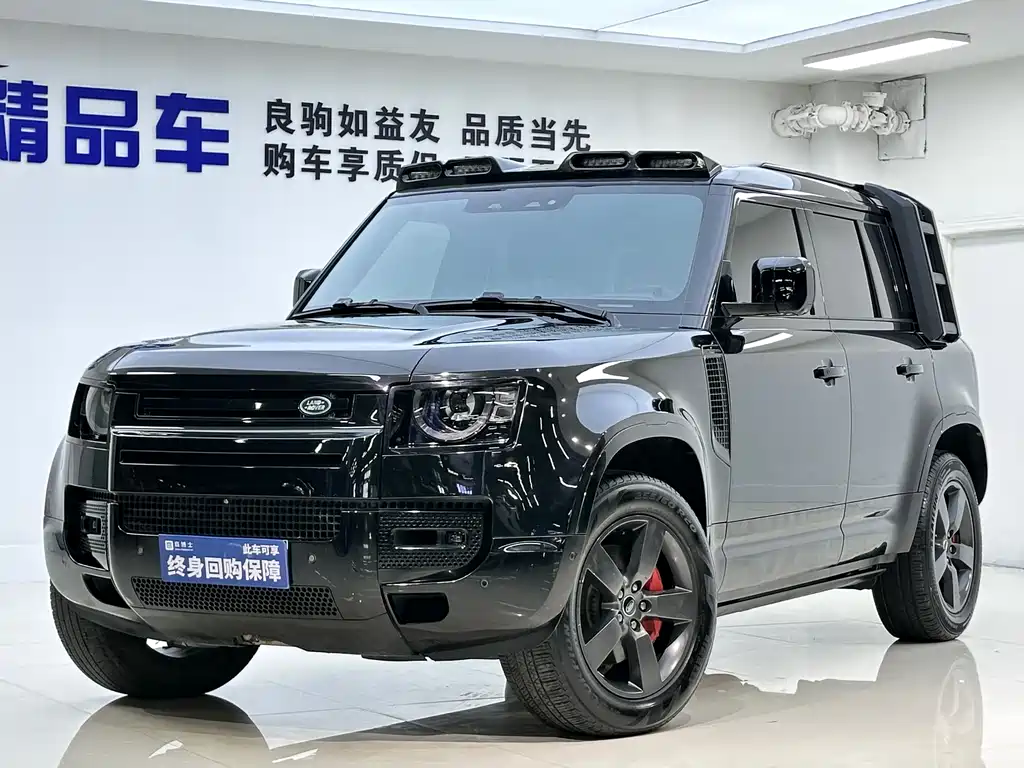 Land Rover Defender 2024 — фото 1