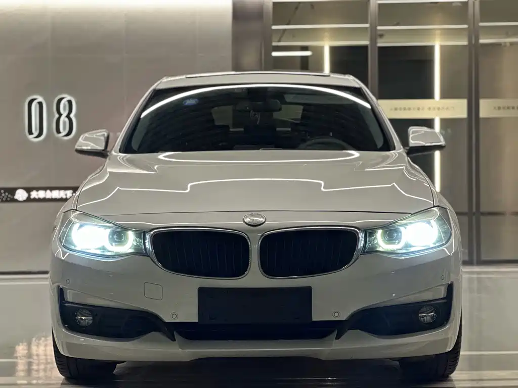 BMW 3 Series GT 2018 — фото 2