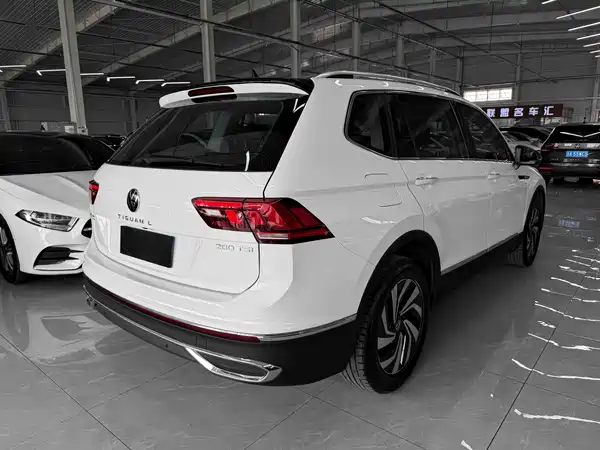 Volkswagen Tiguan L 2023