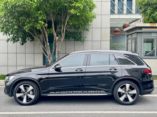 Mercedes-Benz GLC 2022