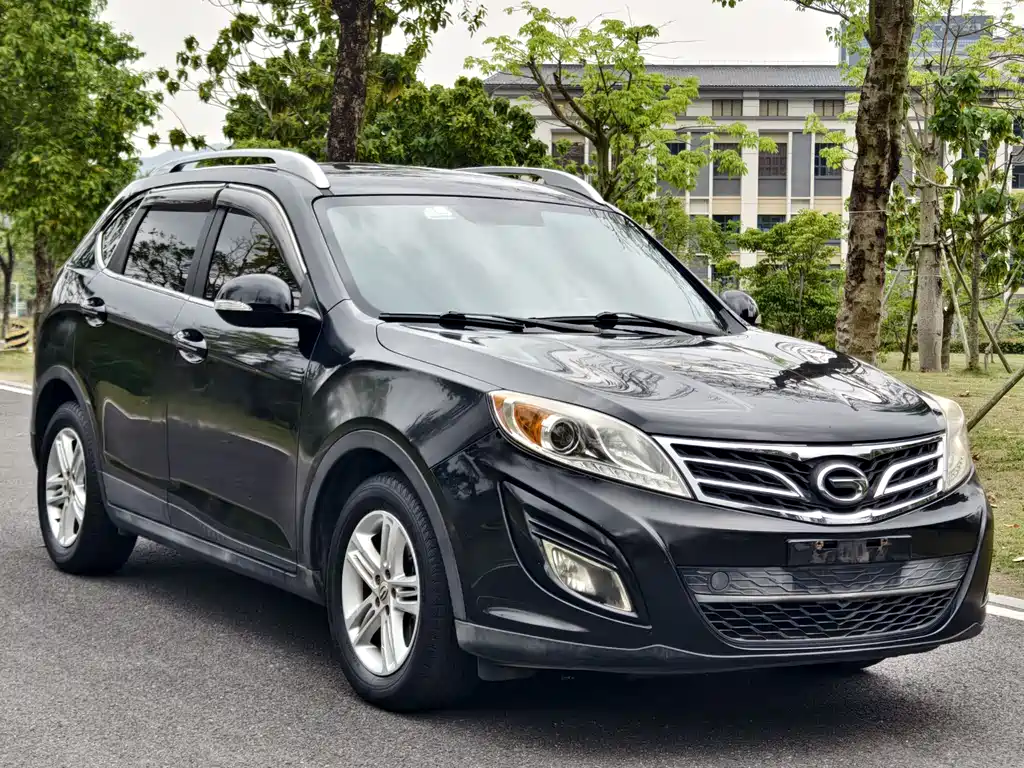 GAC Motor Trumpchi GS5 2013 — фото 3