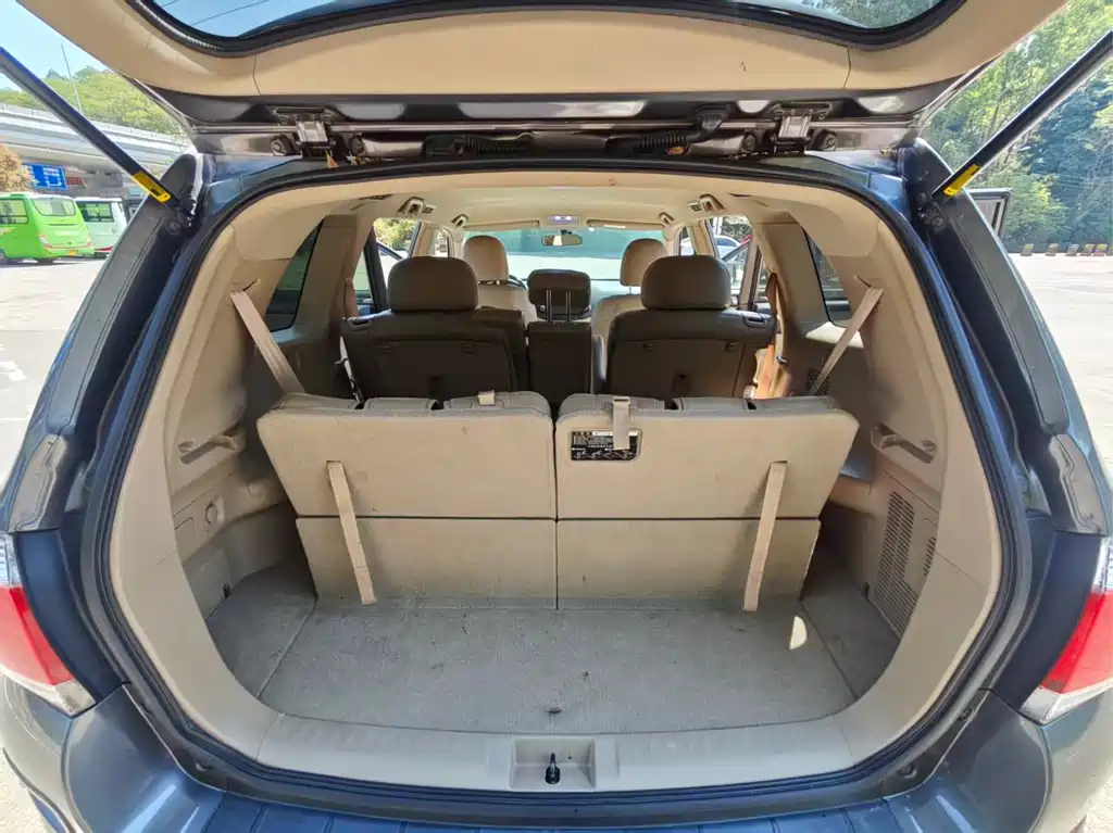 Toyota Highlander 2012 — фото 14
