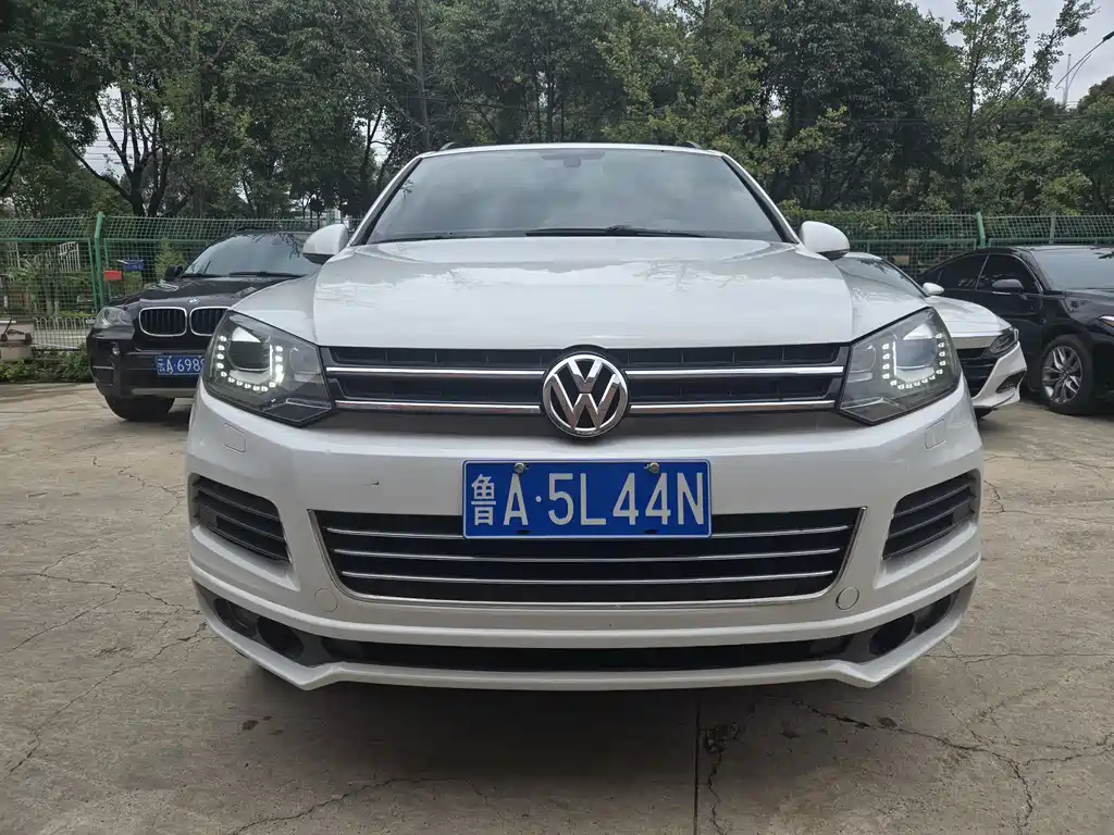 Volkswagen Touareg 2013