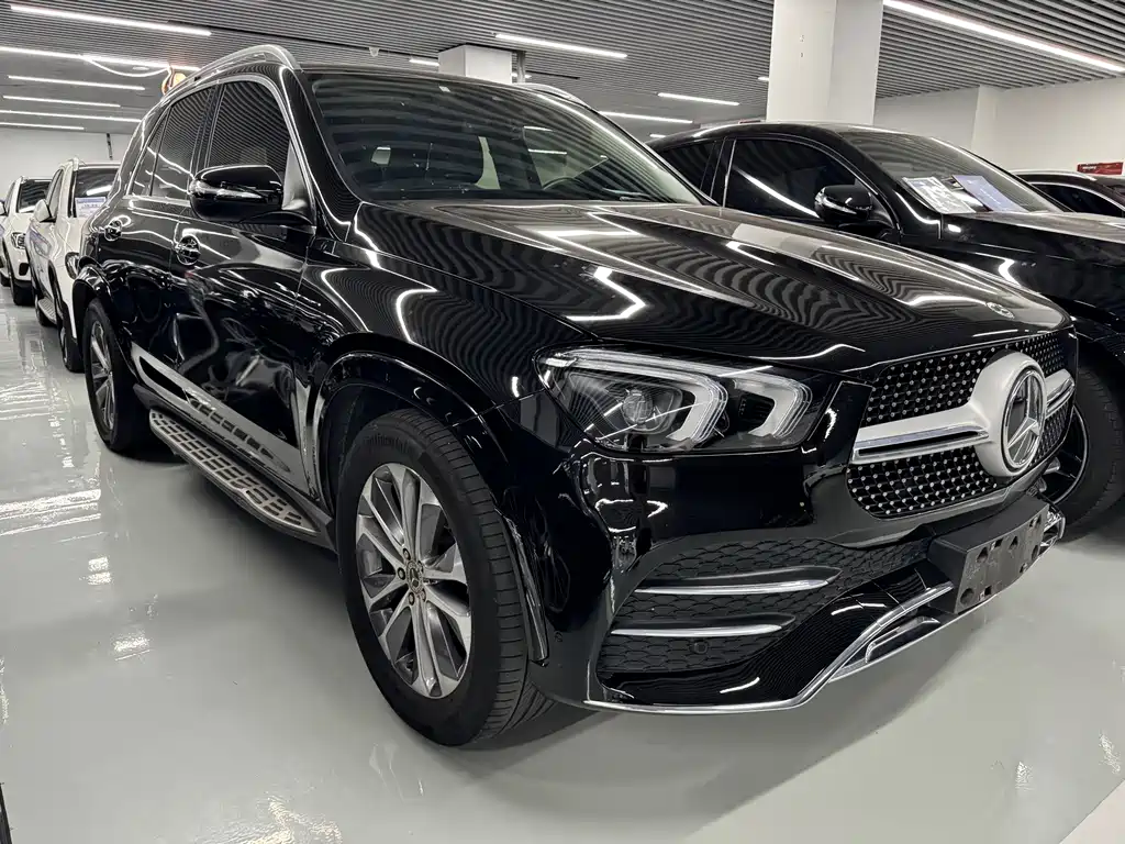 Mercedes-Benz GLE 2023 — фото 3