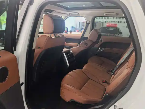 Land Rover Range Rover Sport 2015