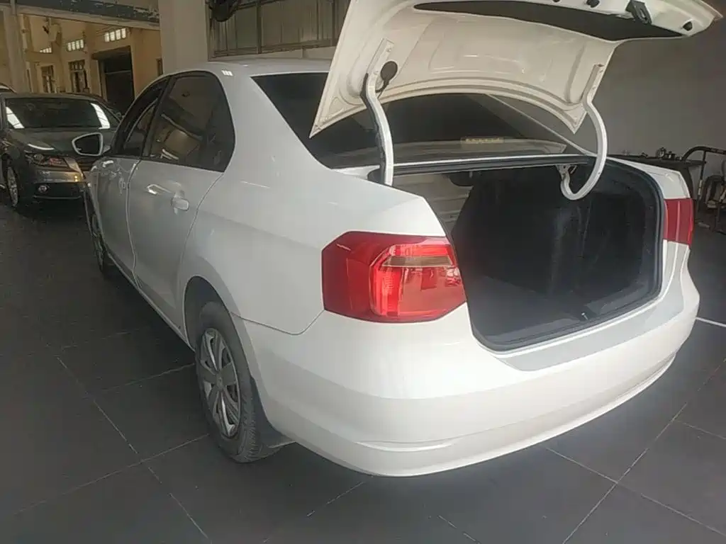 Volkswagen Jetta 2015