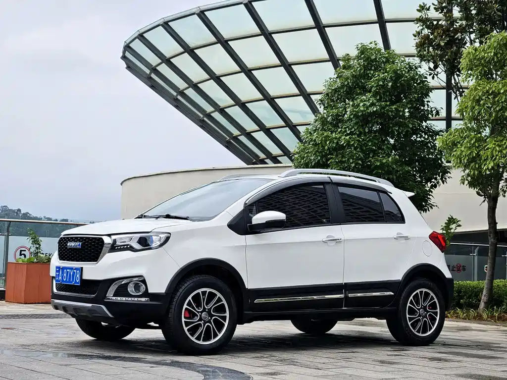 Haval H1 2016 — фото 1