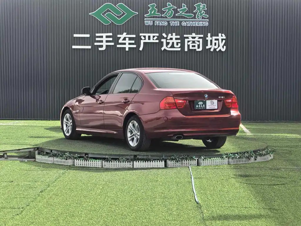 BMW 3 Series 2012 — фото 16