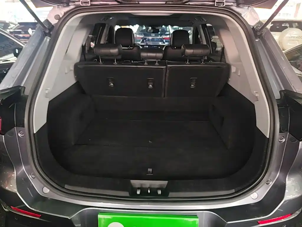 Chery Tiggo 8 2022 — фото 19