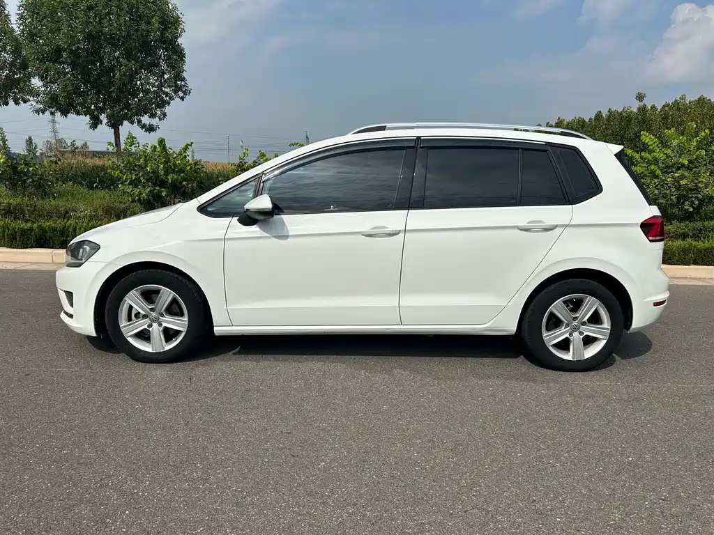 Volkswagen Golf Jialu 2018 — фото 3
