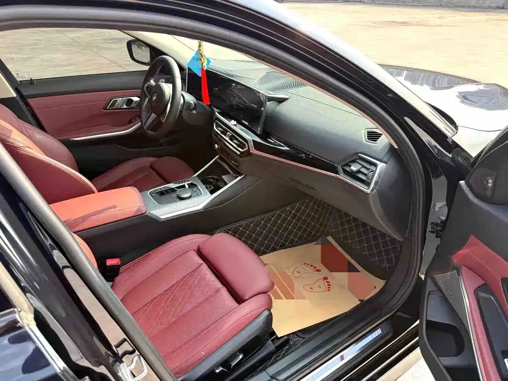 BMW 3 Series 2024