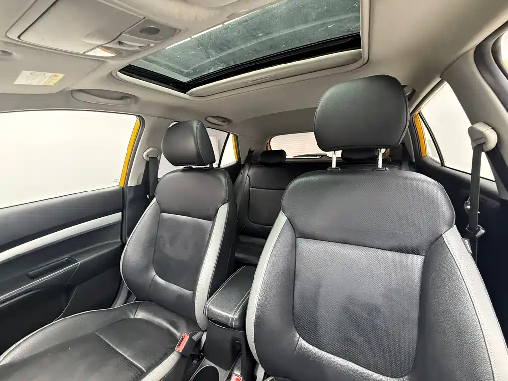 Kia KX1 2022 — фото 15
