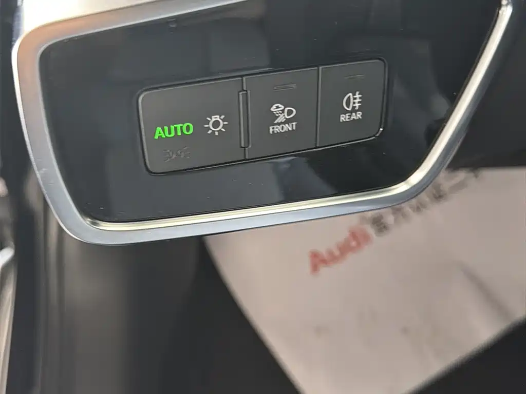 Audi A6L 2021 — фото 20