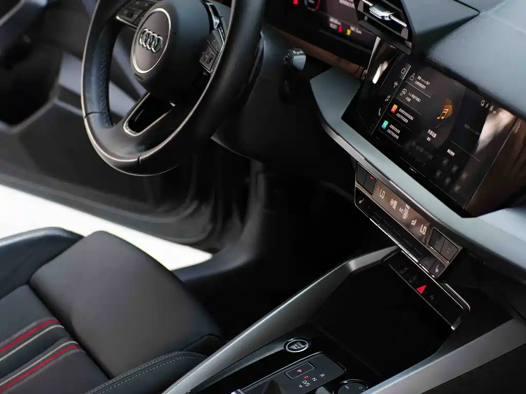 Audi A3 2023 — фото 26