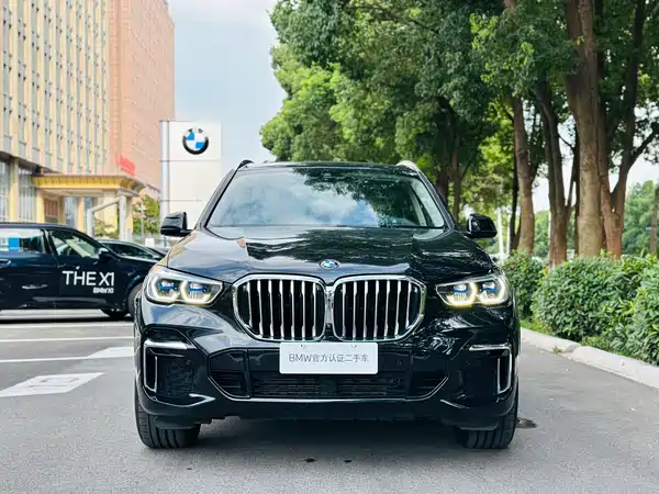 BMW X5 2023