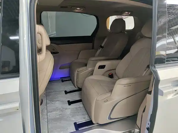 Buick GL8 New Energy 2025