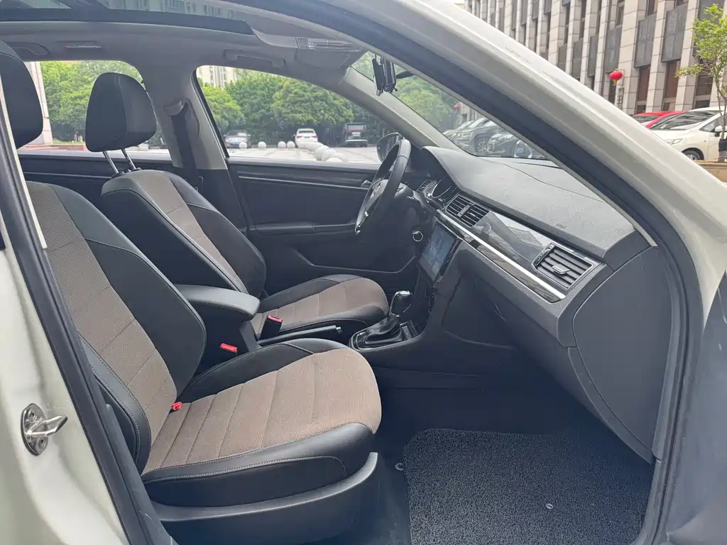 Volkswagen C-Trek 2017 — фото 16
