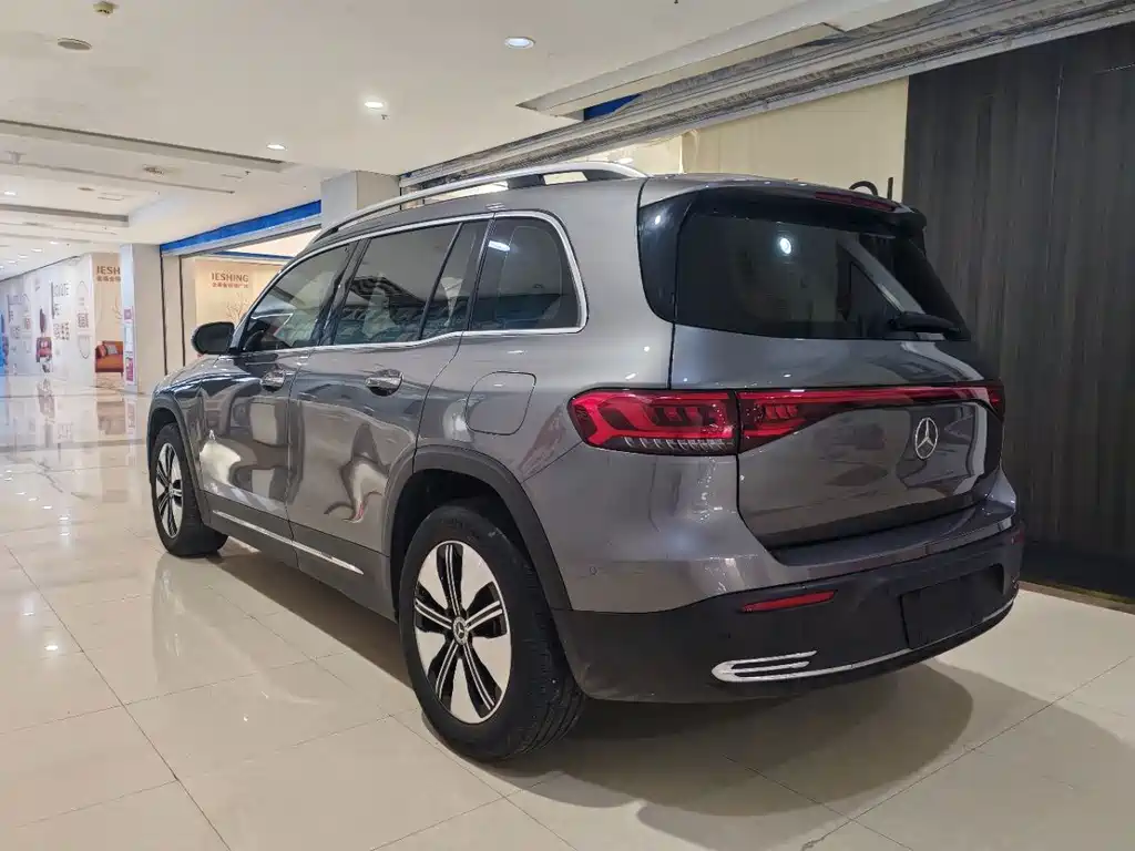 Mercedes-Benz EQB 2023 — фото 16