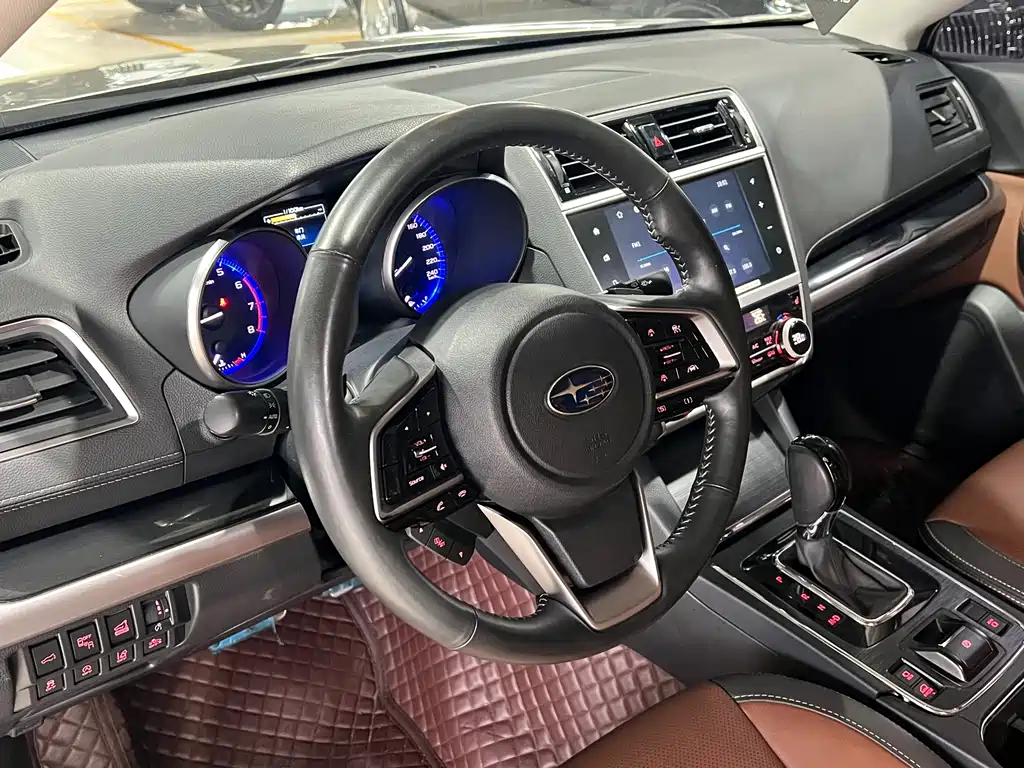 Subaru Outback 2020 — фото 14