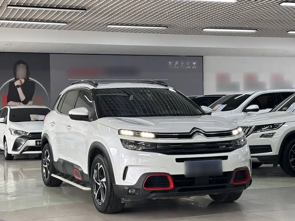 Citroën C5 Aircross 2017 — фото 21