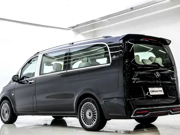 Mercedes-Benz Vito 2023