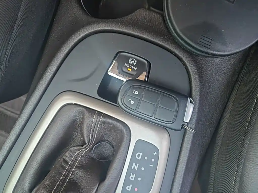 Jeep Cherokee 2018 — фото 9