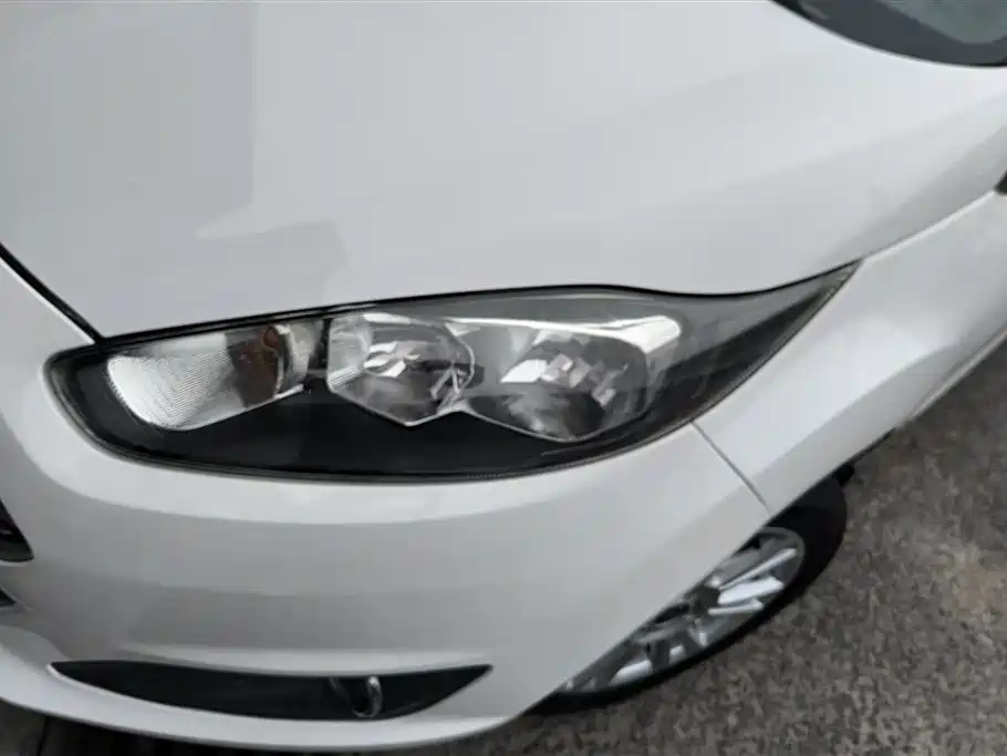 Ford Fiesta 2015