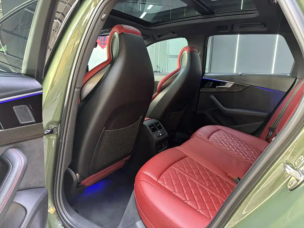Audi S4 2024