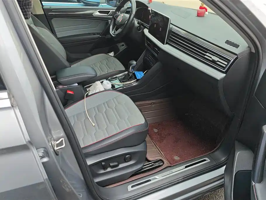 Volkswagen Tiguan L 2021