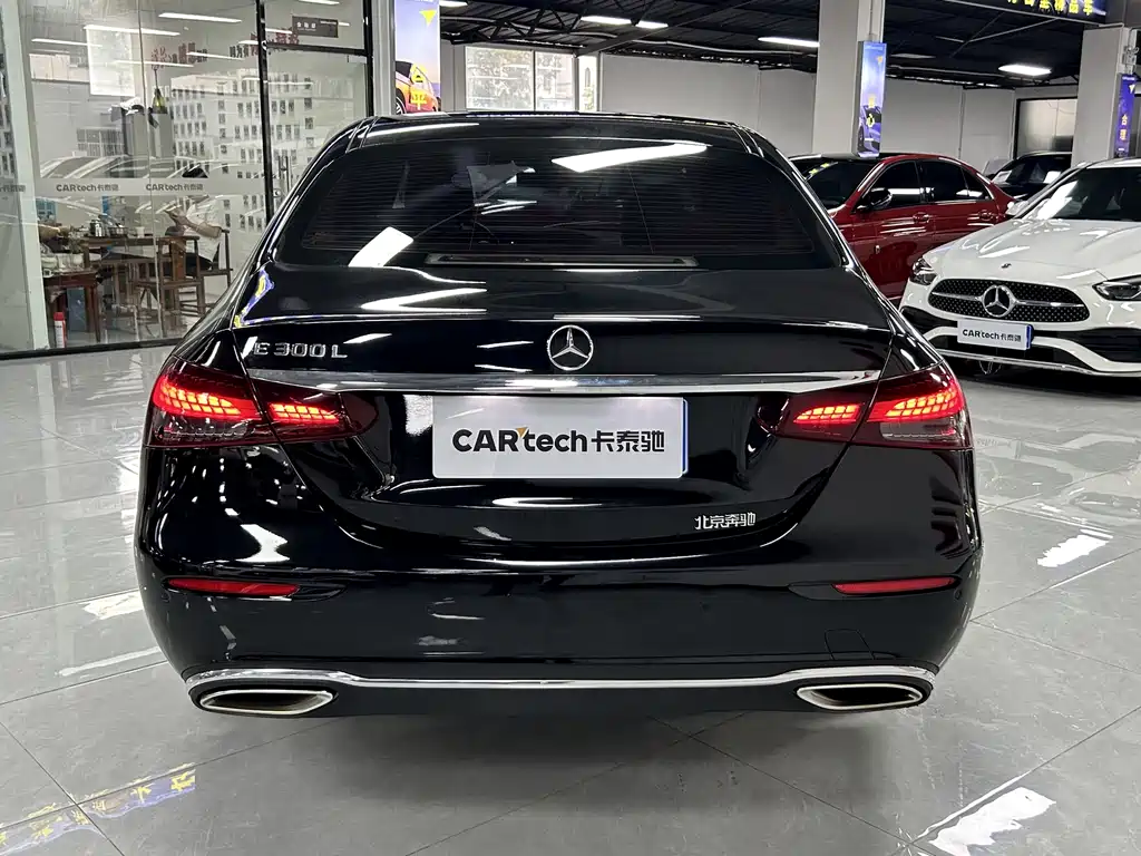 Mercedes-Benz E-Class 2021 — фото 4