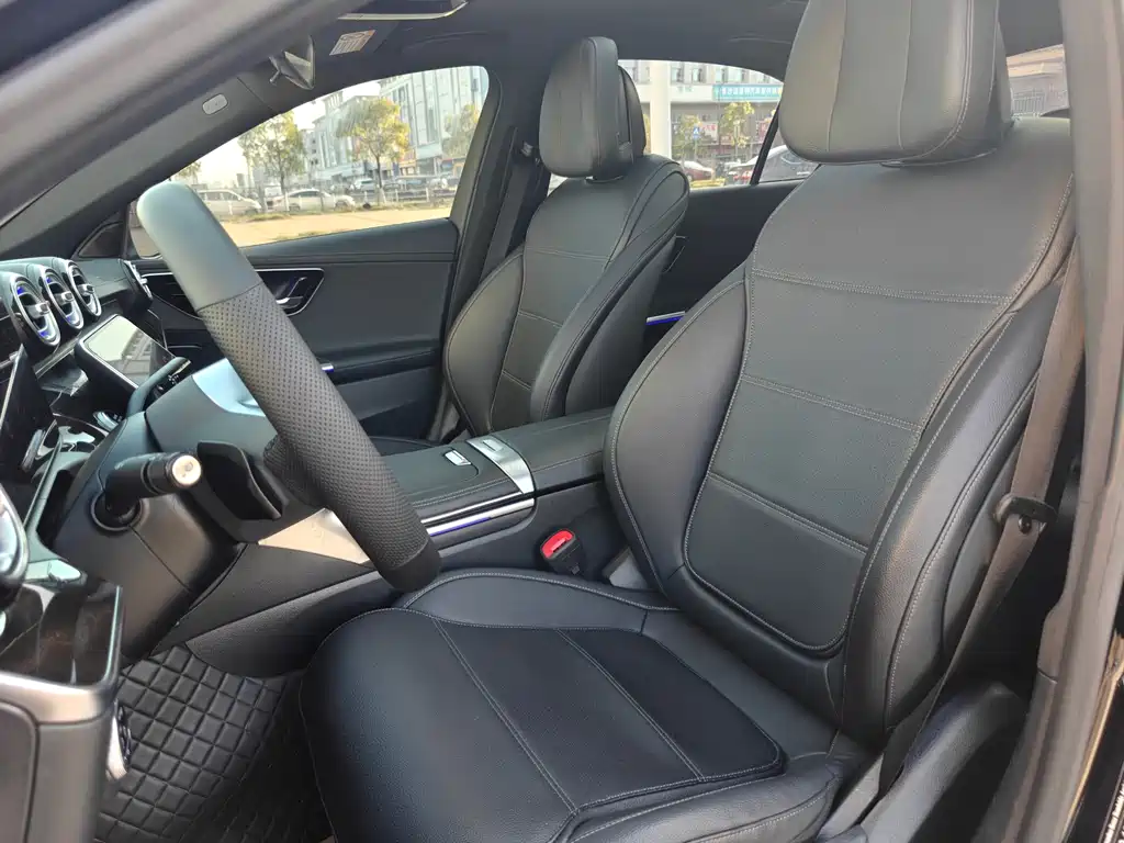 Mercedes-Benz C-Class 2022 — фото 19