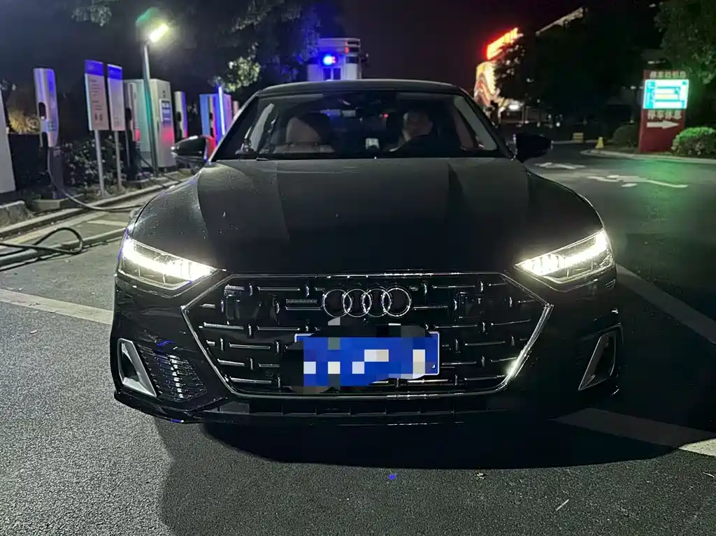 Audi A7L 2024 — фото 2