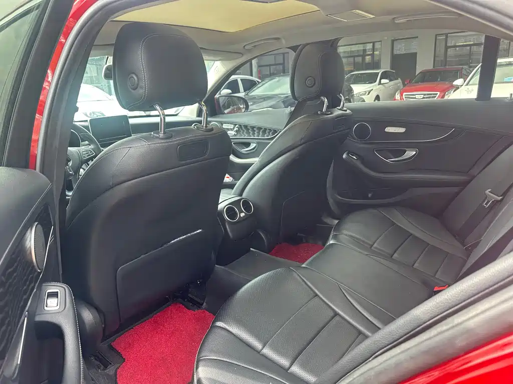 Mercedes-Benz C-Class 2018