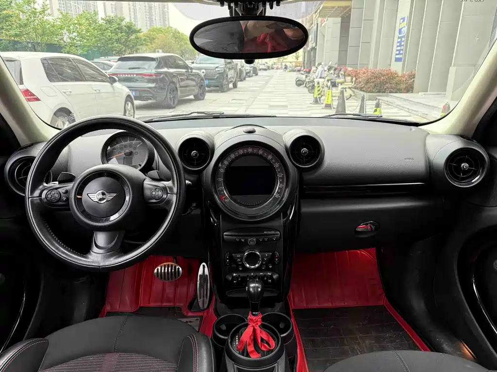 MINI Countryman 2015 — фото 10
