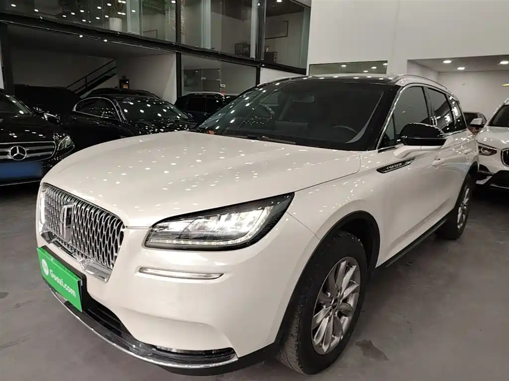 Lincoln Corsair 2021