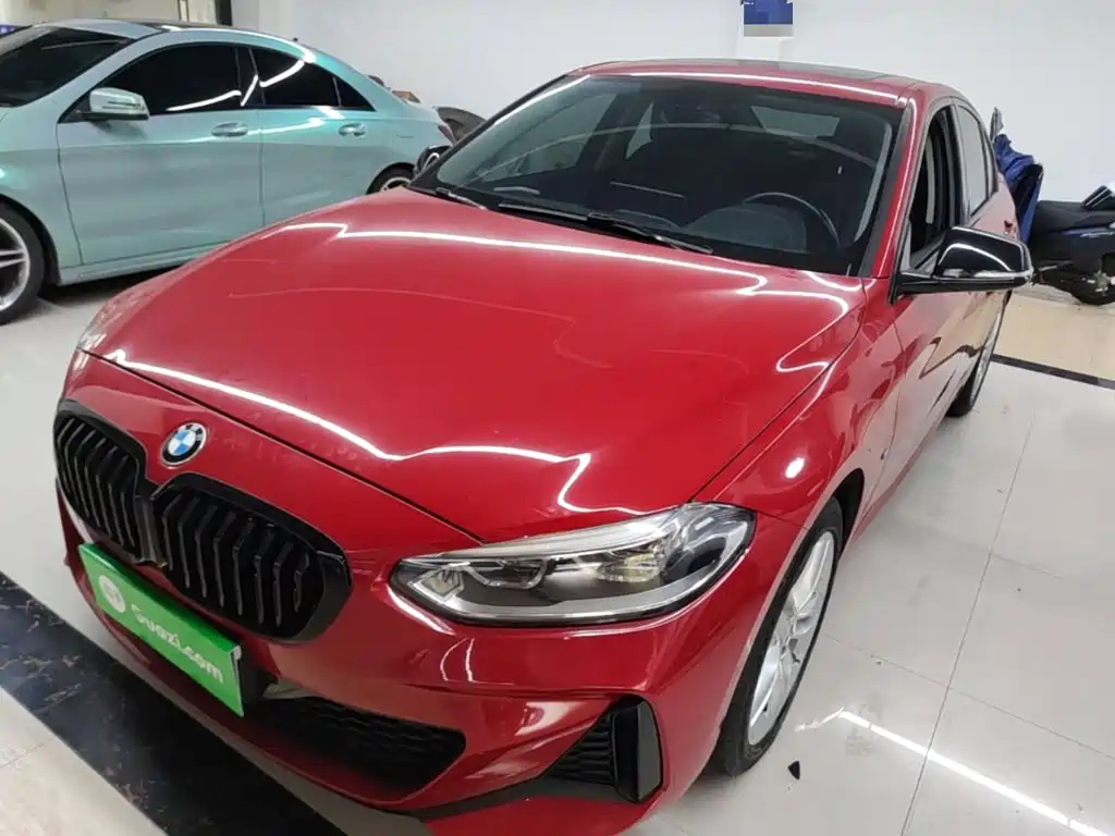 BMW 1 Series 2021