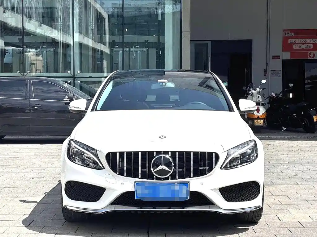 Mercedes-Benz C-Class 2016
