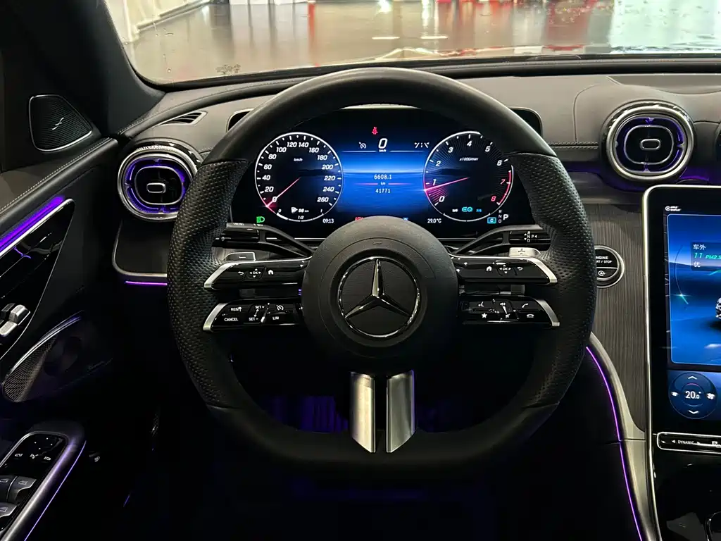 Mercedes-Benz C-Class 2022 — фото 8