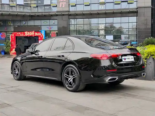 Mercedes-Benz E-Class 2025