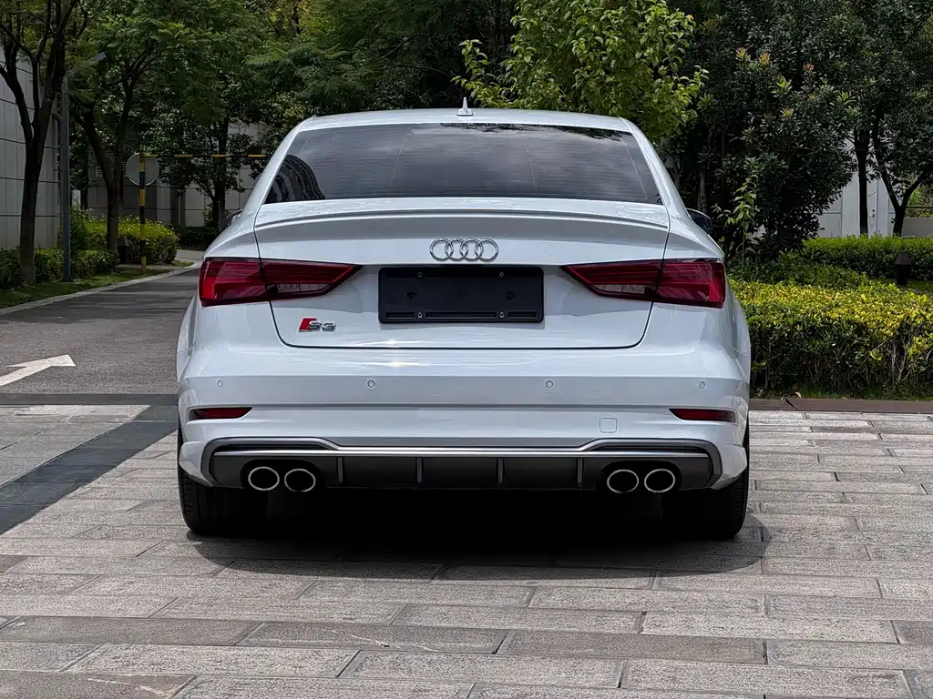 Audi S3 2017 — фото 9