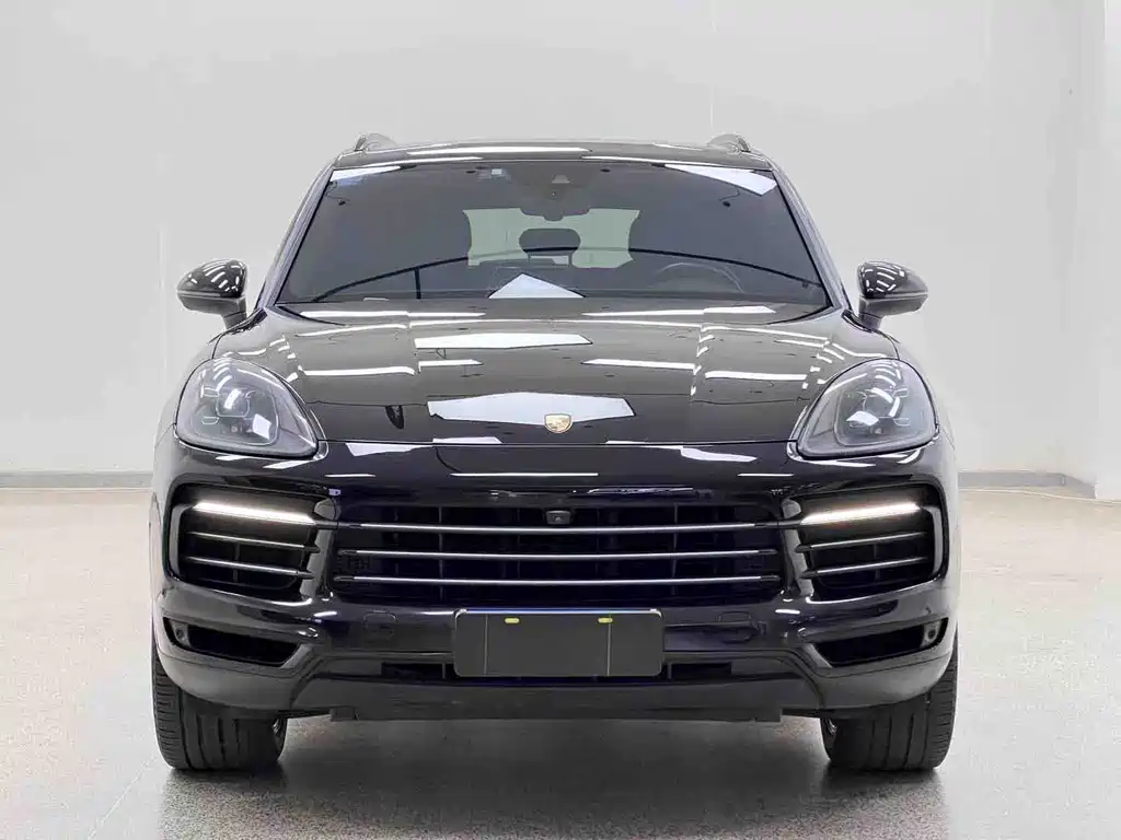 Porsche Cayenne 2019 — фото 2