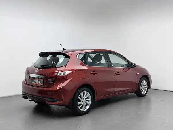 Nissan Tiida 2020