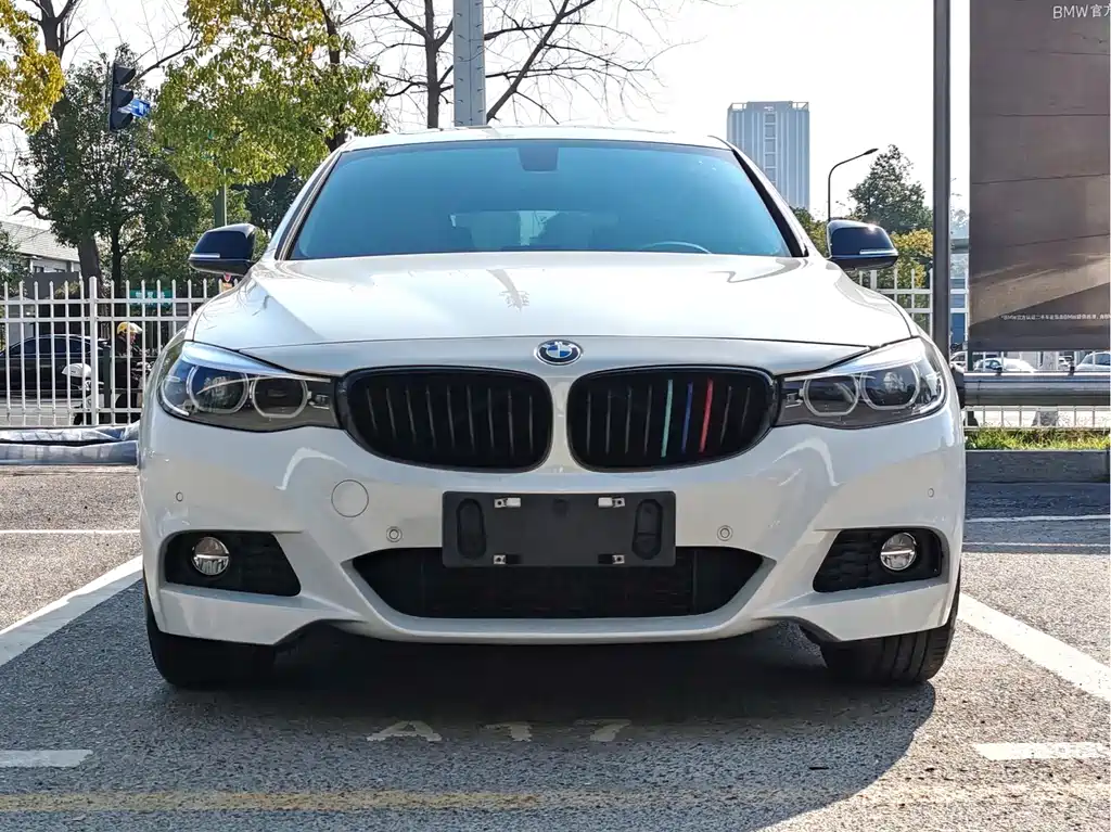 BMW 3 Series GT 2019 — фото 2