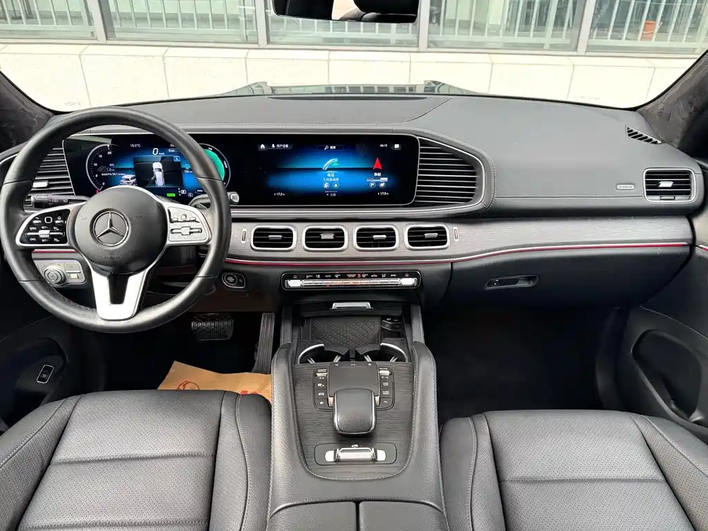 Mercedes-Benz GLS 2025 — фото 7